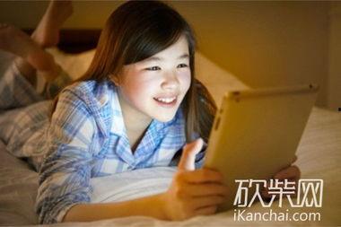 亮嫂爆料菲菲视频网址,菲菲视频网址引发热议，真相究竟如何？